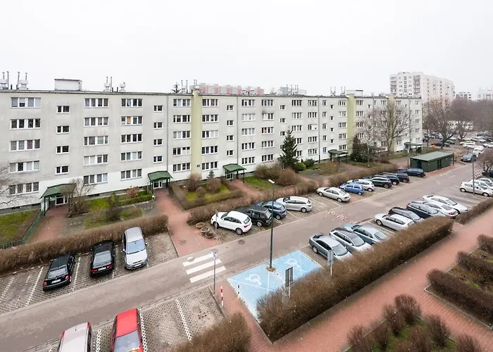 Mokotow Contemporary Apartment